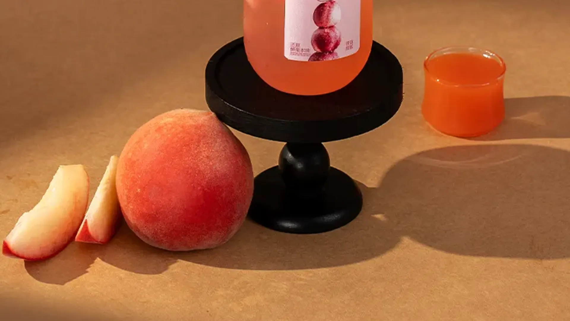 Spring Snow Peach Jam detail 3